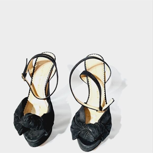 Charlotte Olympia - Picture 16 of 16